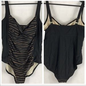 Ava & Viv Size 20W Brown/Black Stripes Swimsuit